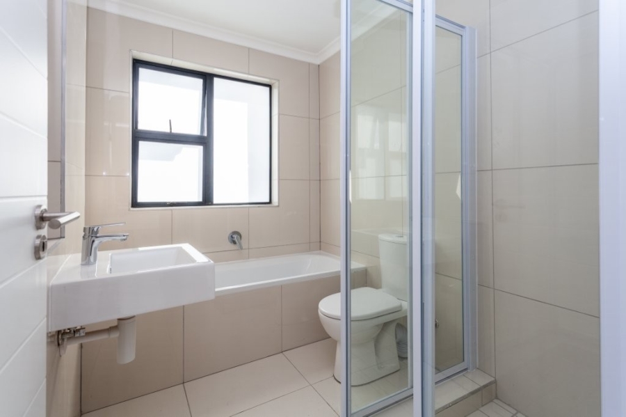 2 Bedroom Property for Sale in Zonnebloem Western Cape